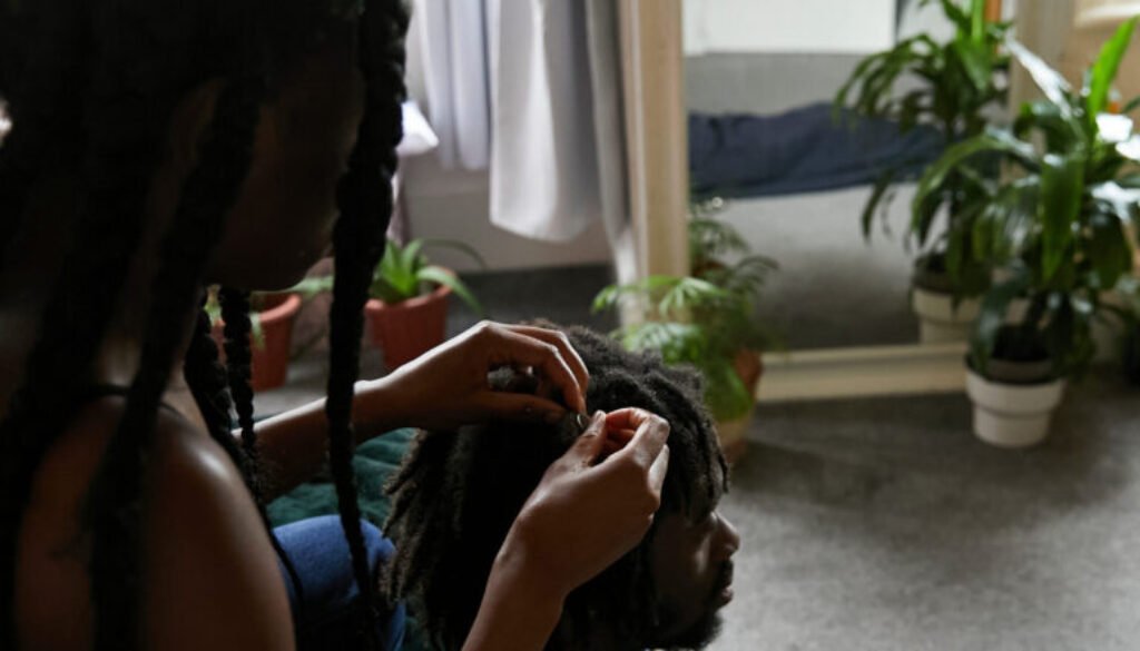 Top 5 Herbal Oils for Hair Growth